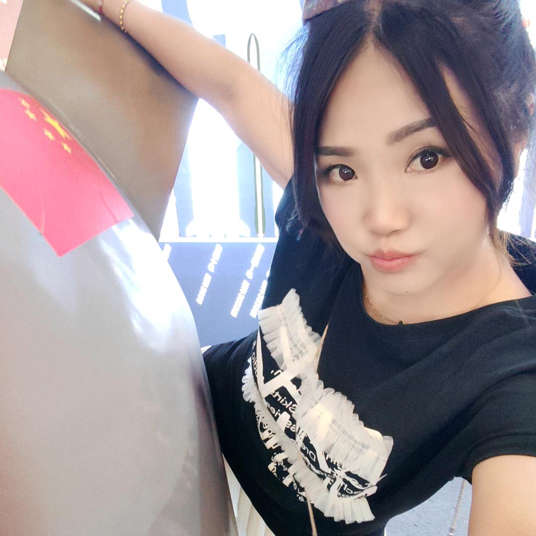 一笑倾城，只为你醉