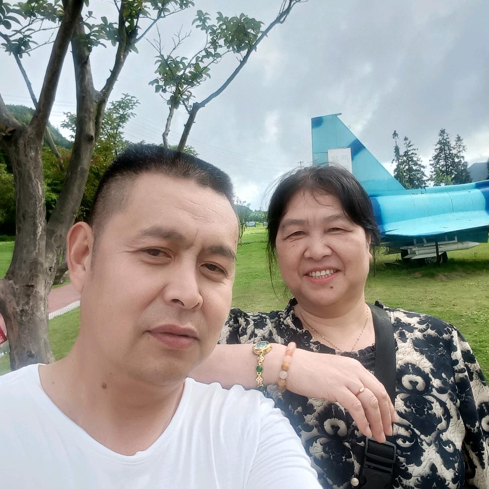 李阿姨蛋包洋芋