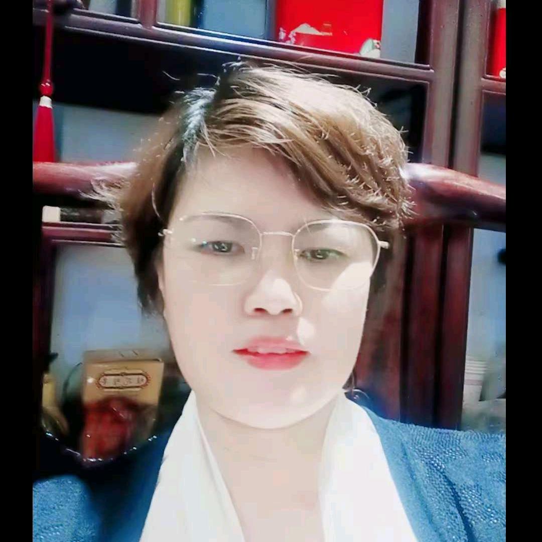 英姐——专注红木⑩年+