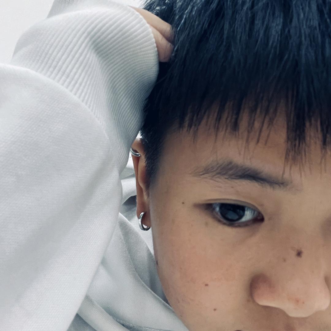 无虑.