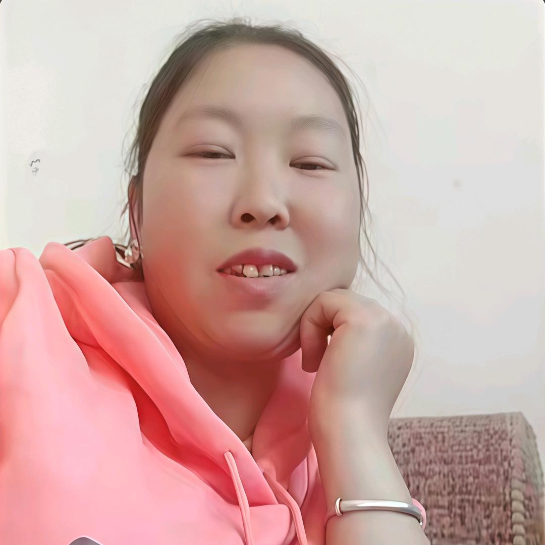 快乐一家人，梁