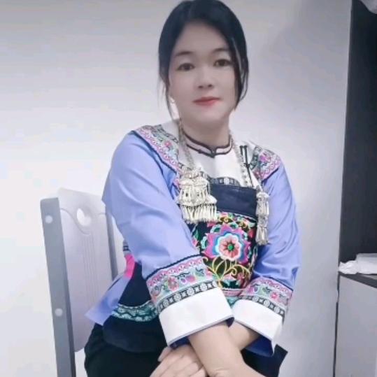 布依香姐