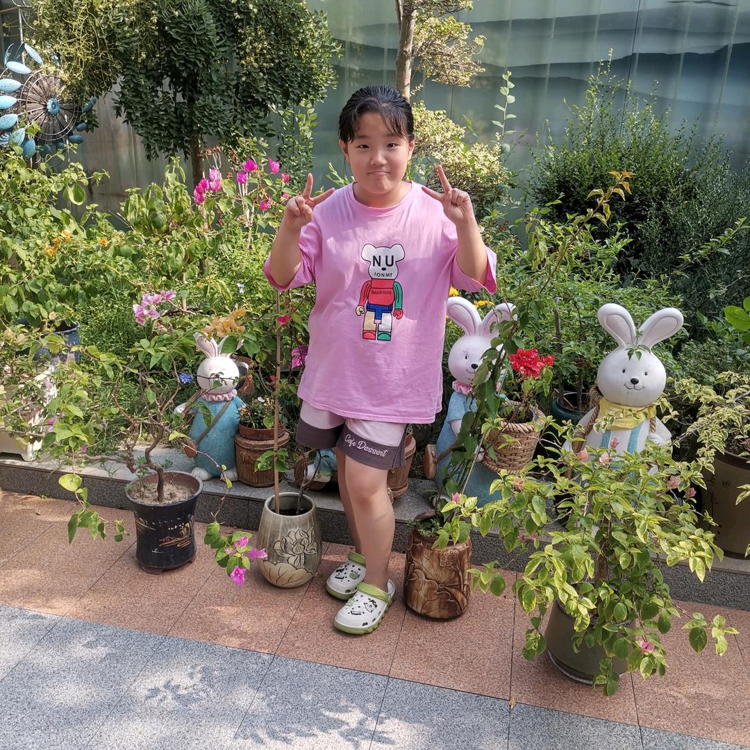 萌娃婴幼儿服装家有俩宝