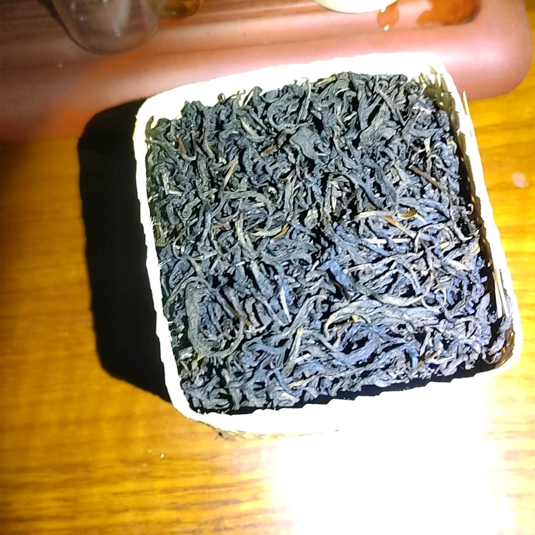 高端荒野黑茶
