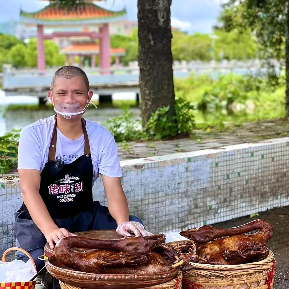佬味到特色卤味（招学员）
