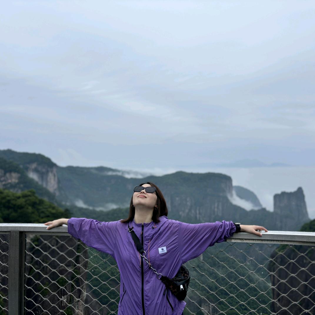 哈哈哈哈😄😄😄