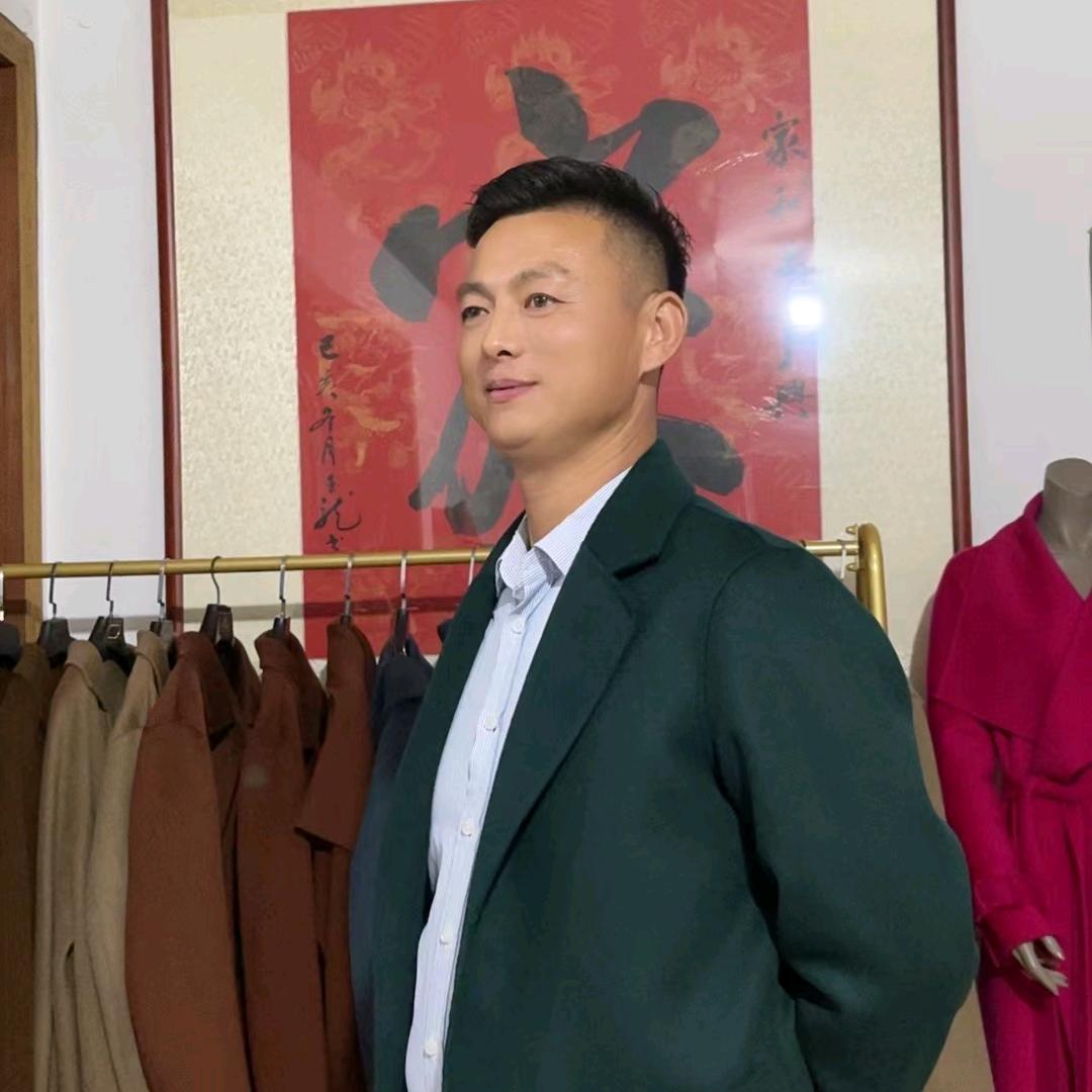 王德龙