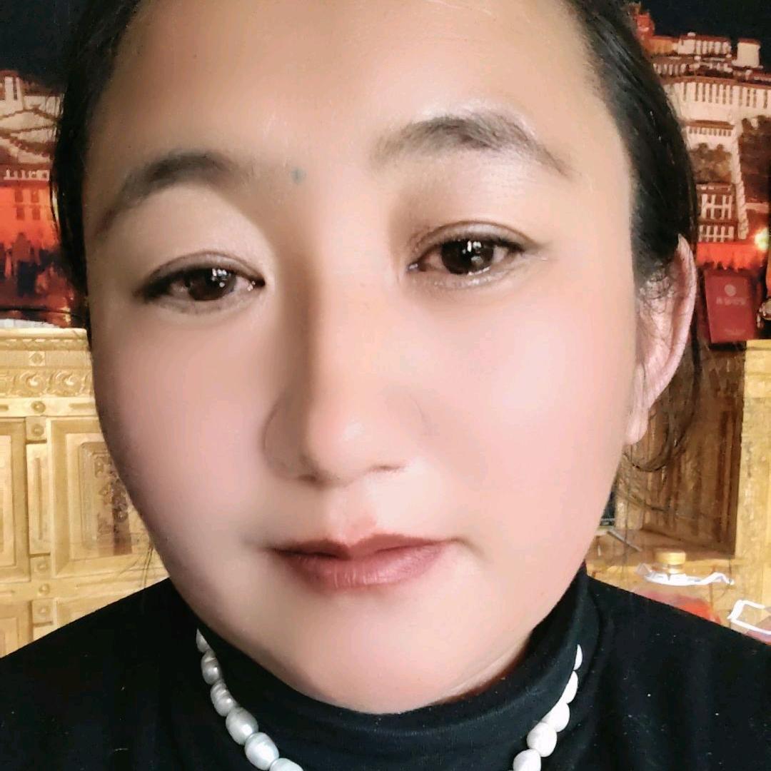 白嘎女孩