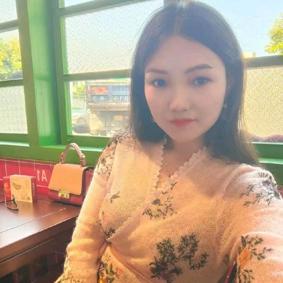 无忧无虑的猫🐱