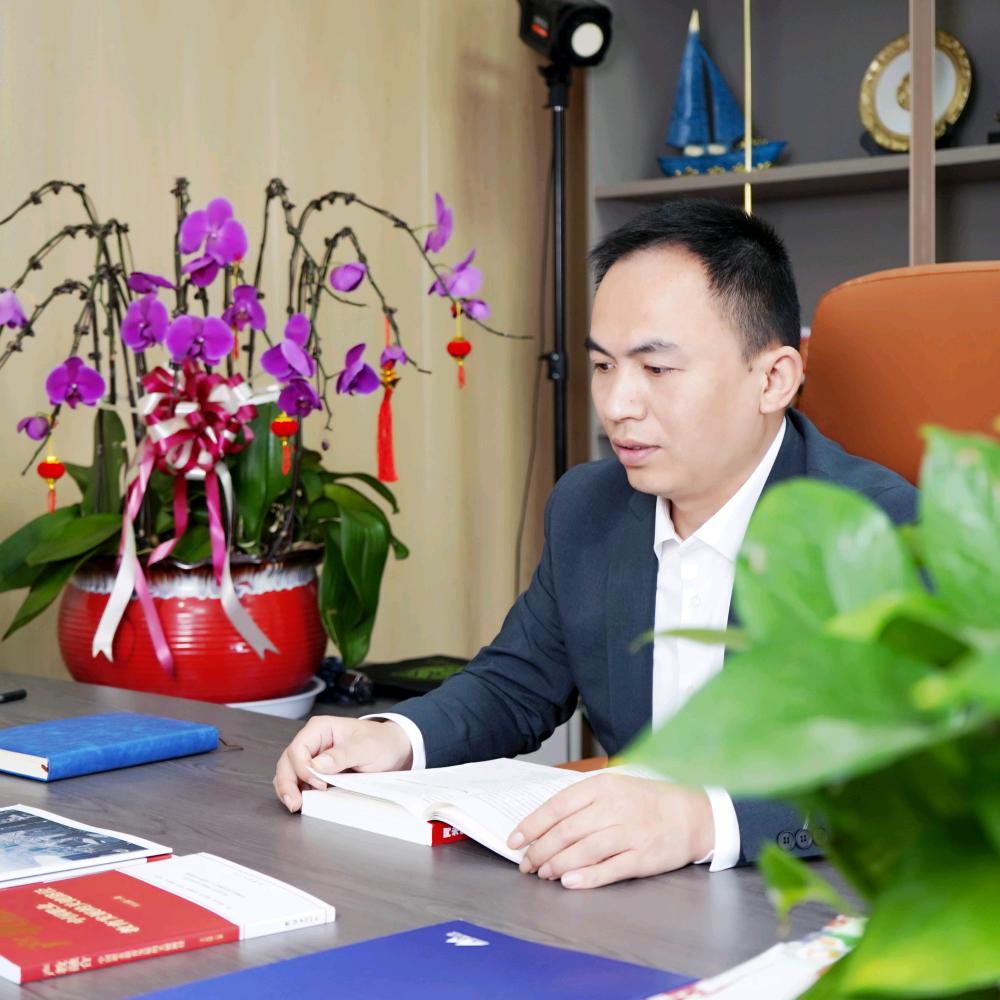 李富强
