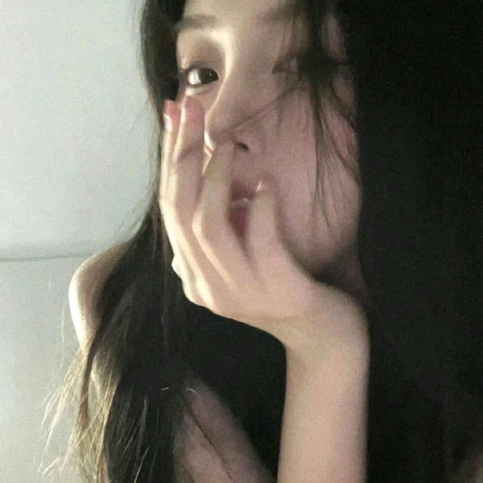 小小u梨