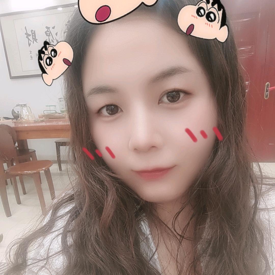 是芳芳吖