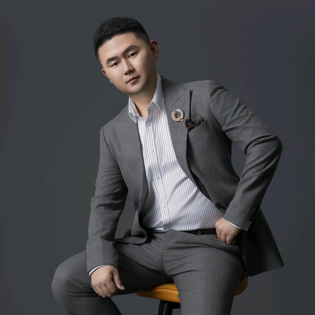 德合晁振锋