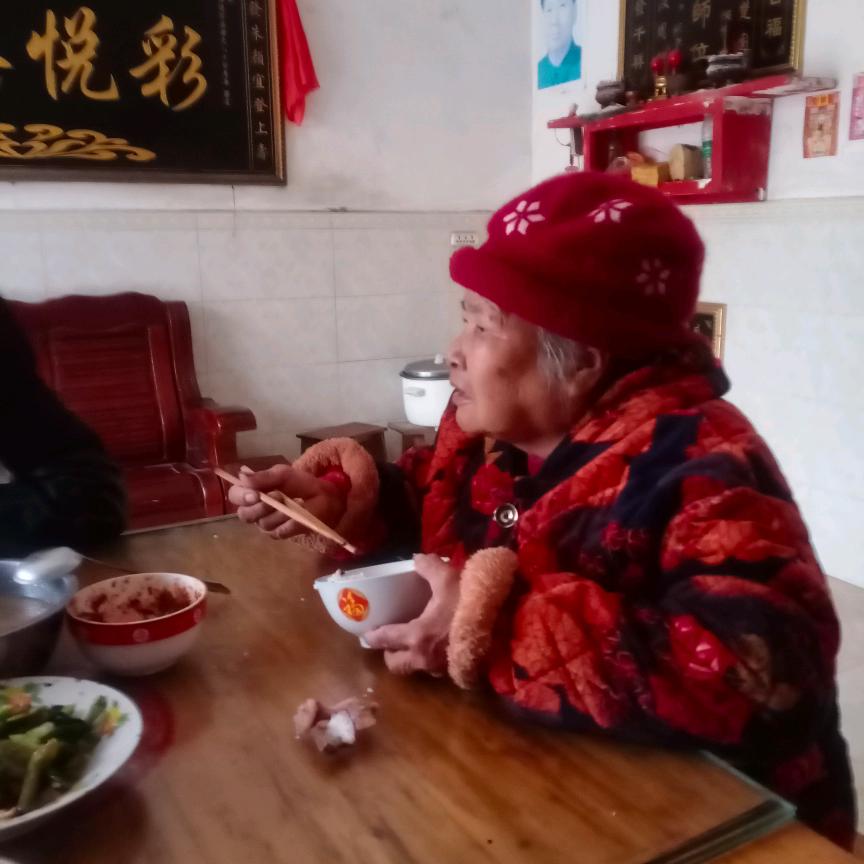 开心果又快乐