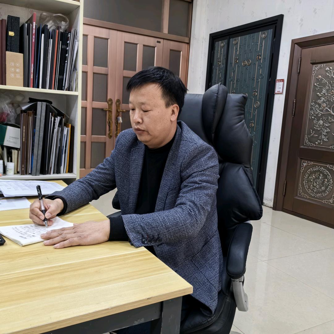 （金博盾）豫兴华铜门工厂