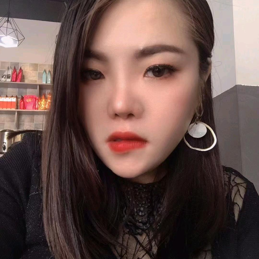 李家菇凉（思思）