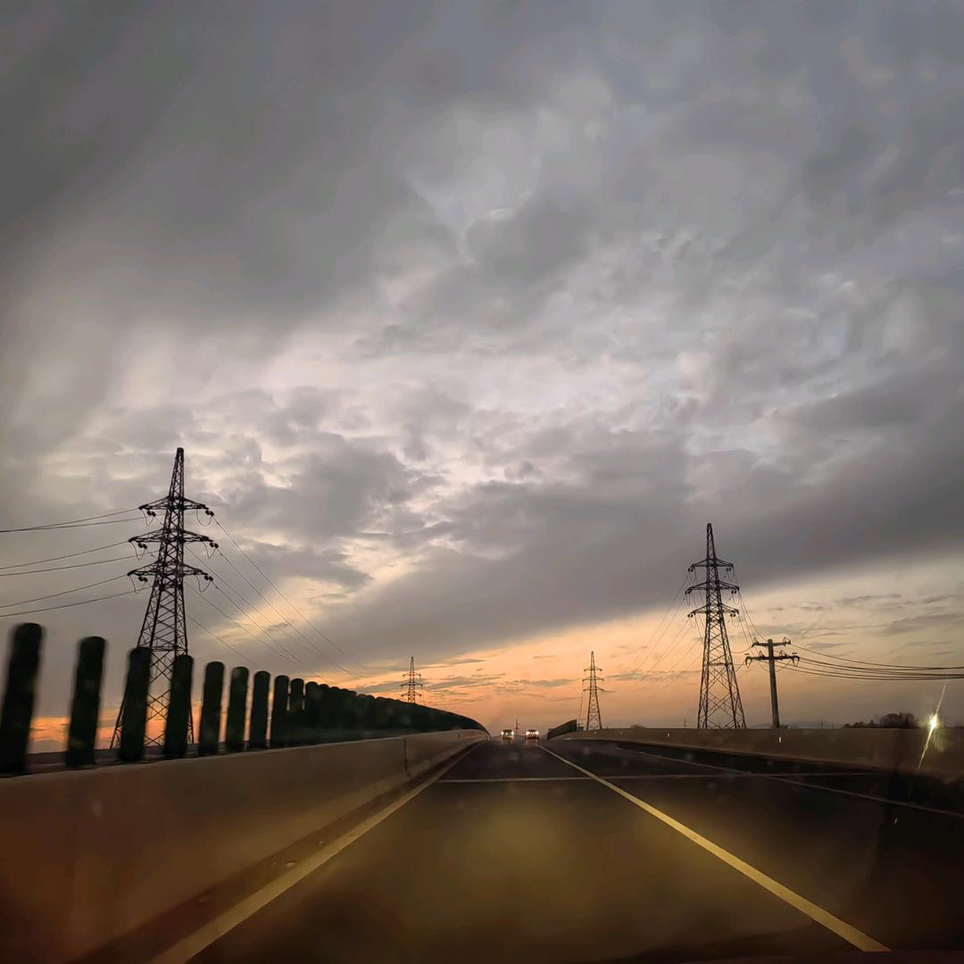 闪电⚡