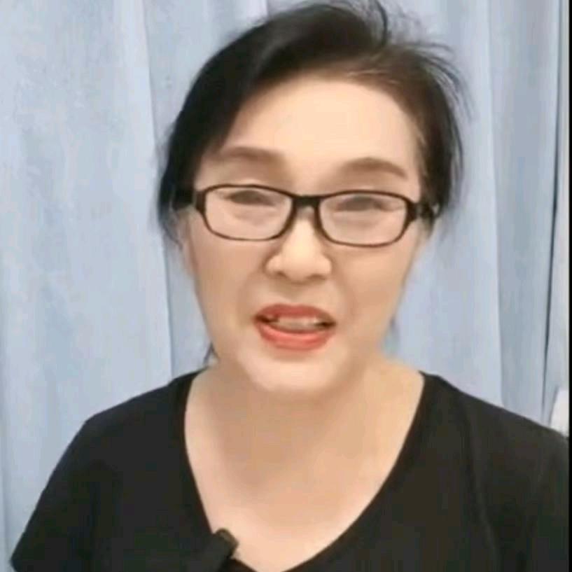 秋姐@秋姐早7点30分