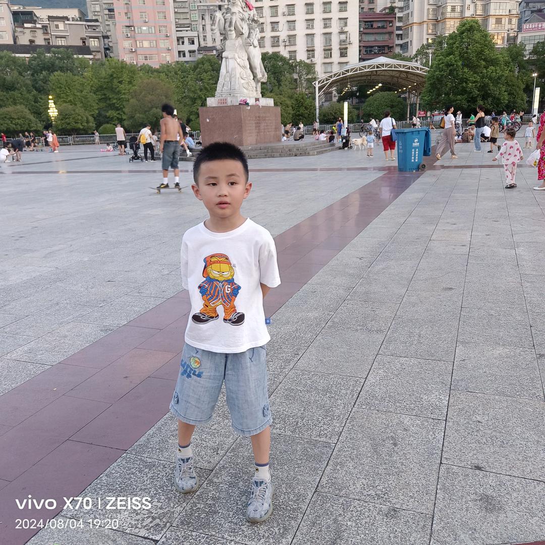 人冷_(:з」∠)_心更冷