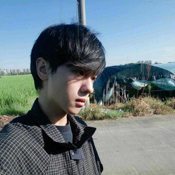 郝.健