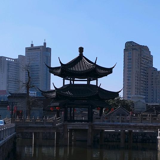 星辰逸梦痕