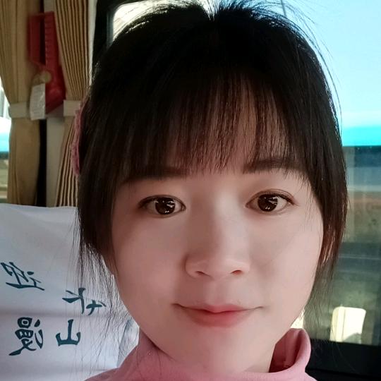 润万物，旭蓬勃