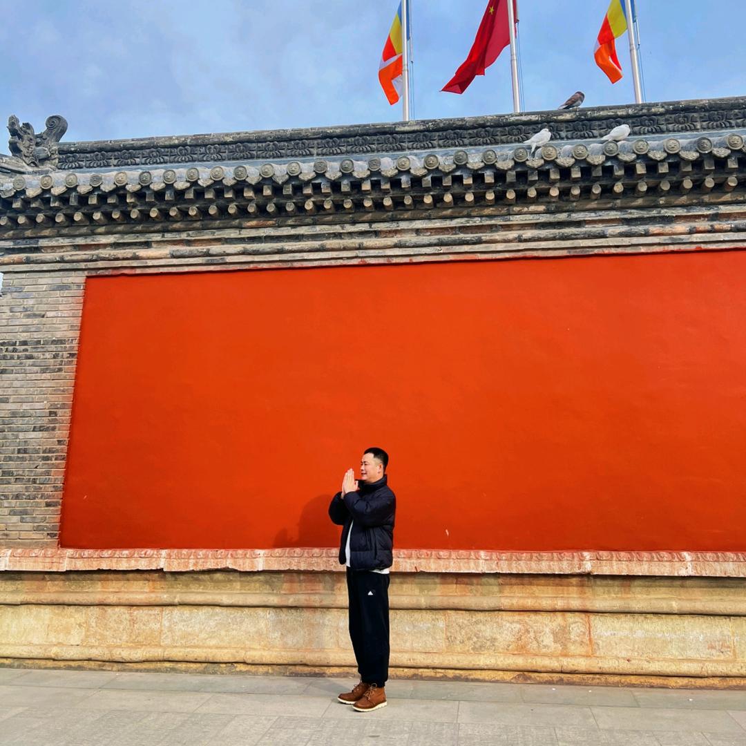 小磊哥。