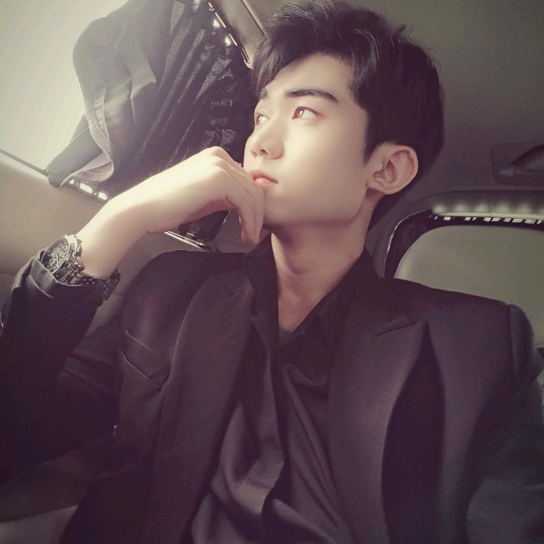 A大庆迈阿密 营销总监 封腾 订台➕加微