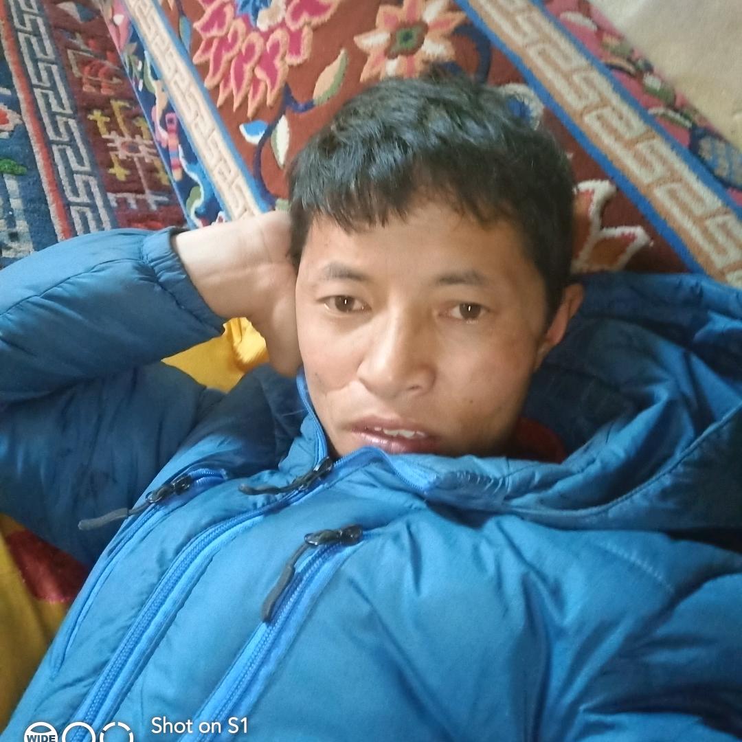 回收二手家具二手拖拉机二手农机吴雨旦