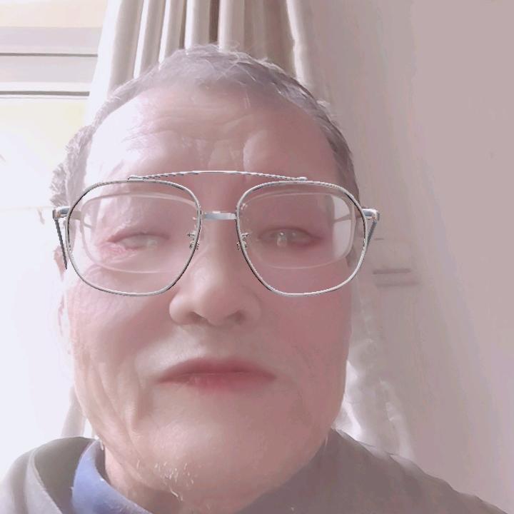 喜欢旅游开心健康过每一天