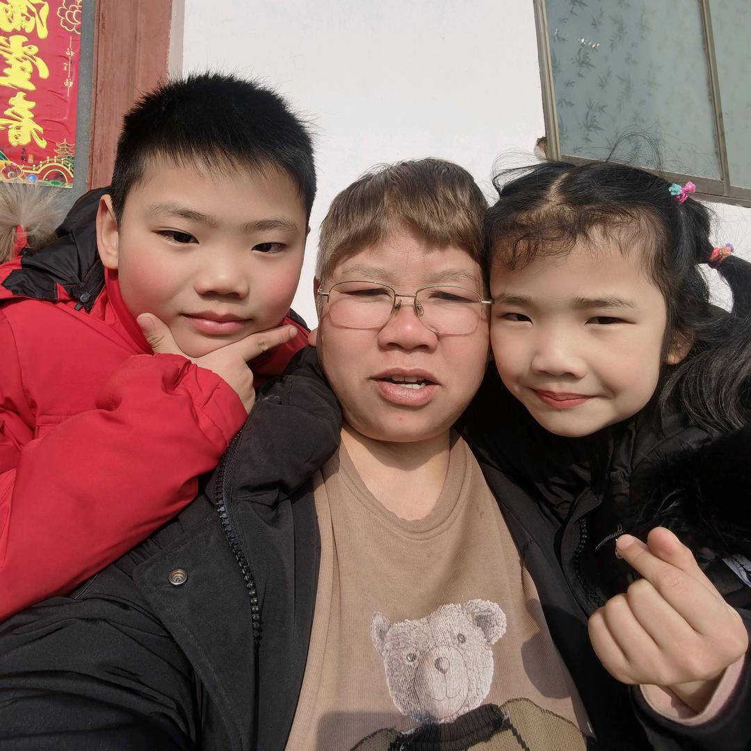 罗姚群