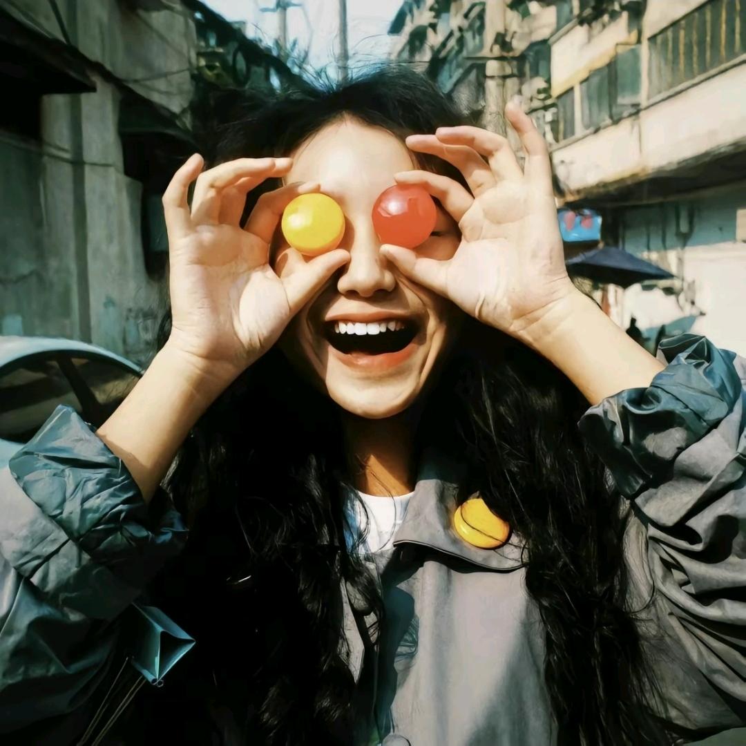 一天只想哈哈哈