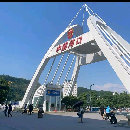 小万在越南