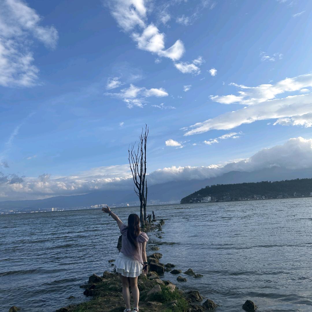 龙小烟