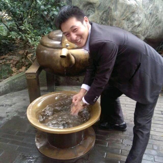 康哥胶水