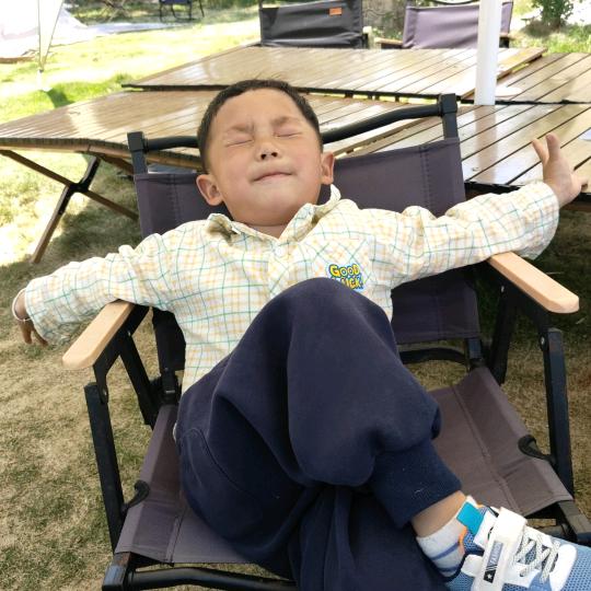 🐣是逸晨呀୧⍤⃝💞ـــــ