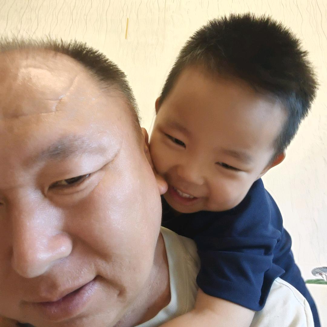 老邓酸甜苦辣都吃过
