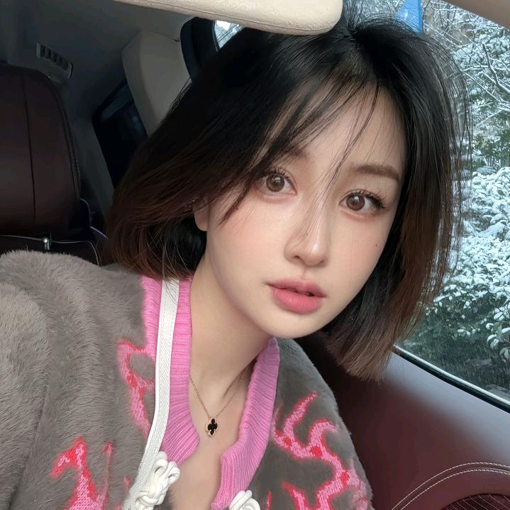 清荷૮₍˃̶ꇴ˂̶₎ა