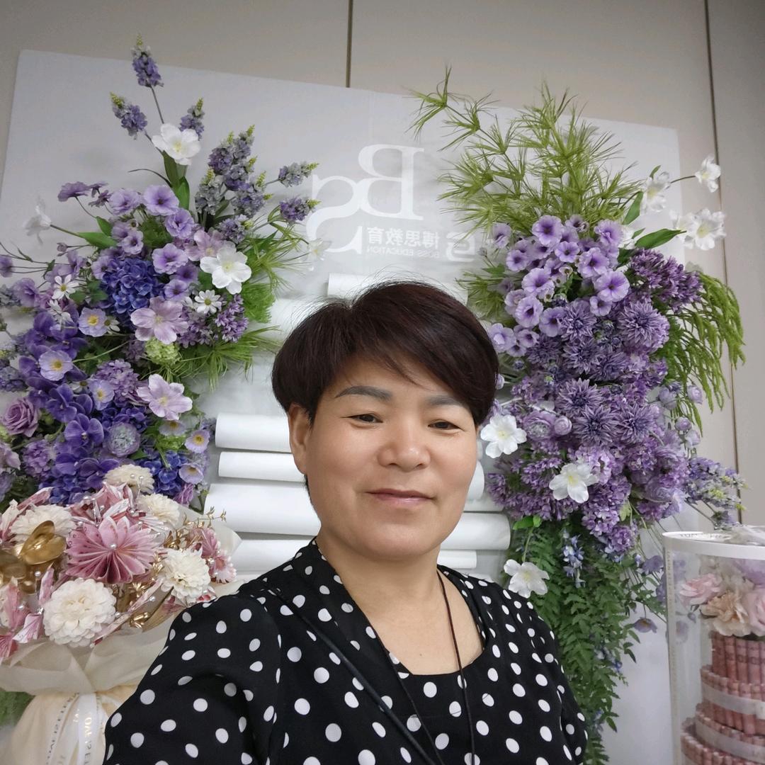 亳州花里有话高姐