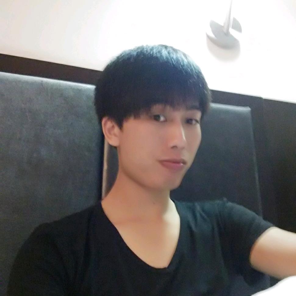 一个朴素的少年