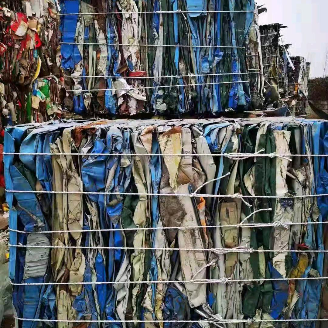 收废铁的老男孩儿