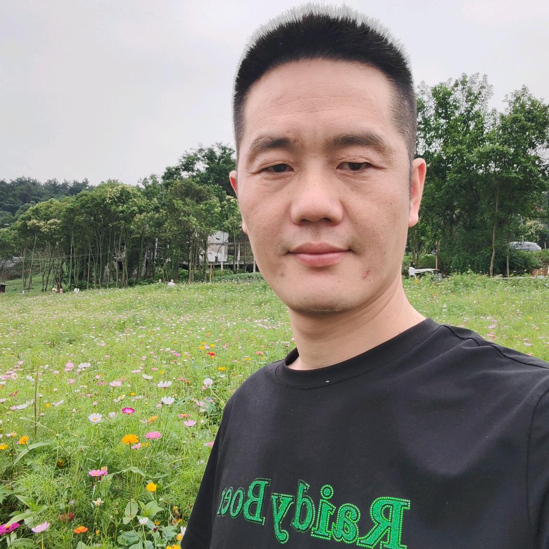 婷曼逸季泉护肤造型官方号