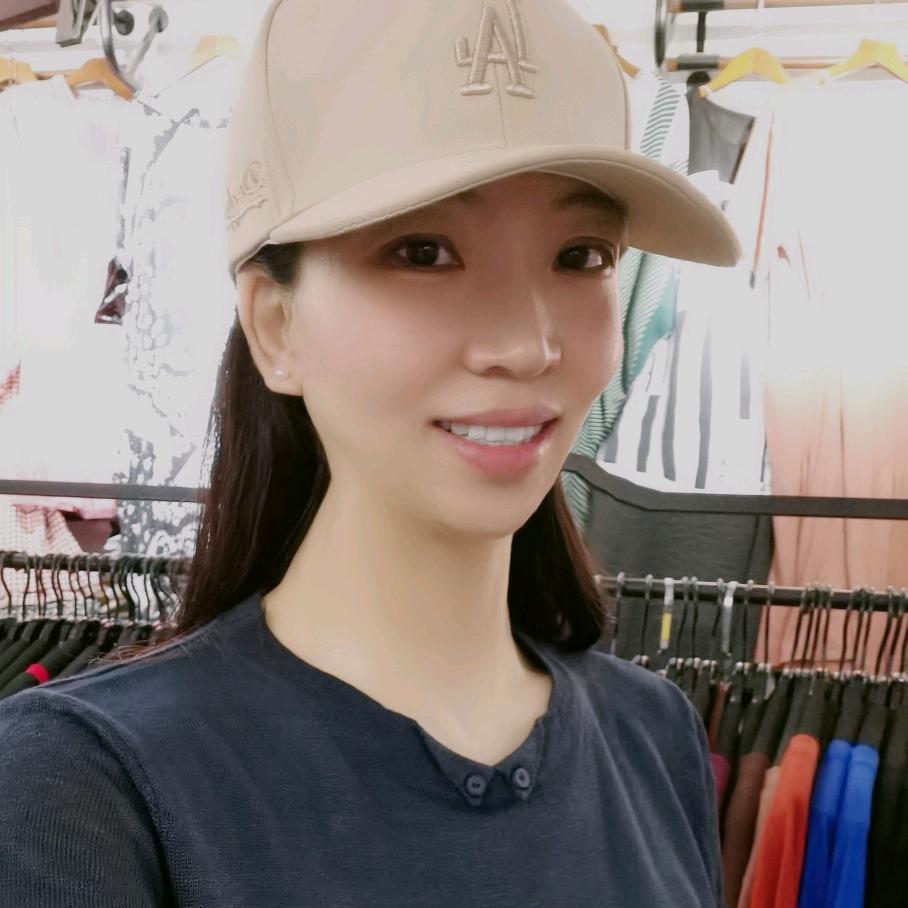 伊莲梵喜