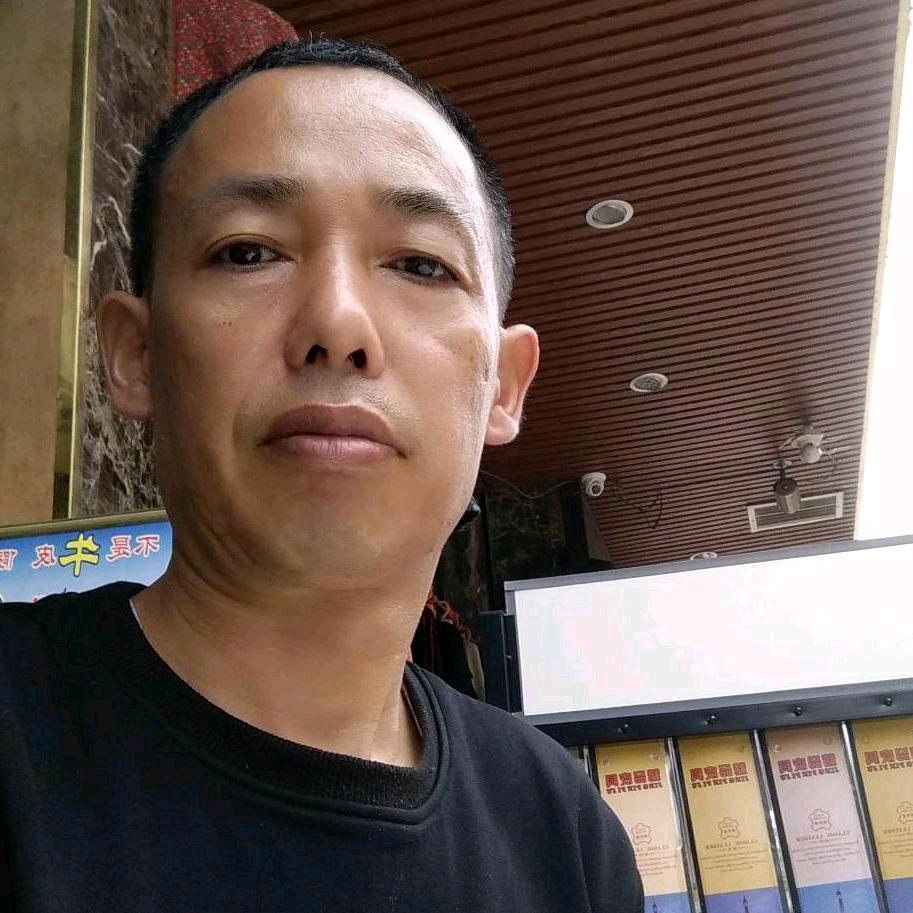四川龙哥前锋专业修改衣服