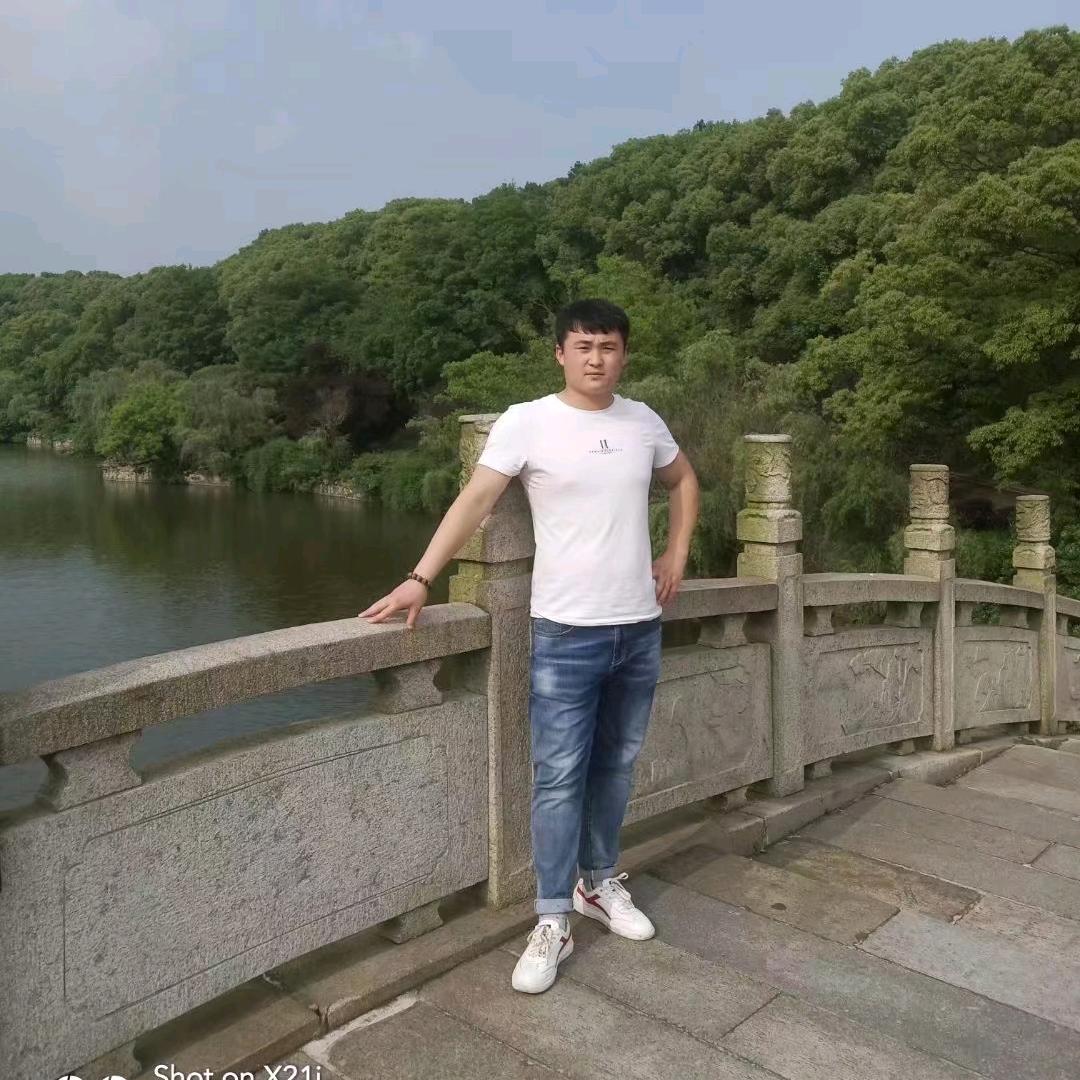 网瘾少年😇😇