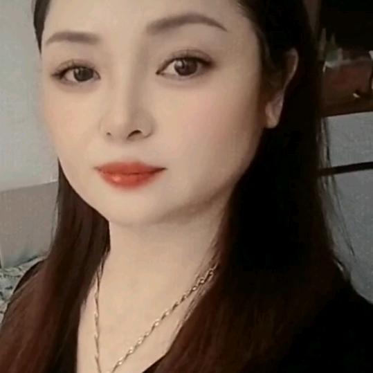 喜欢对口型唱歌