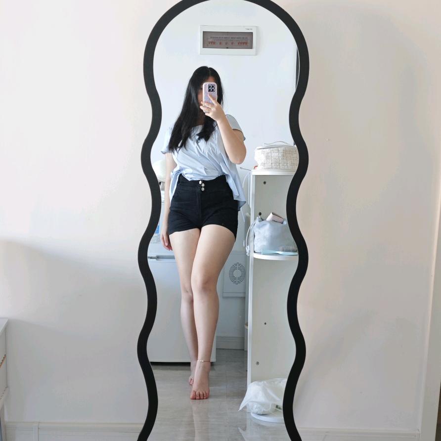 嘻嘻（*/∇＼*）