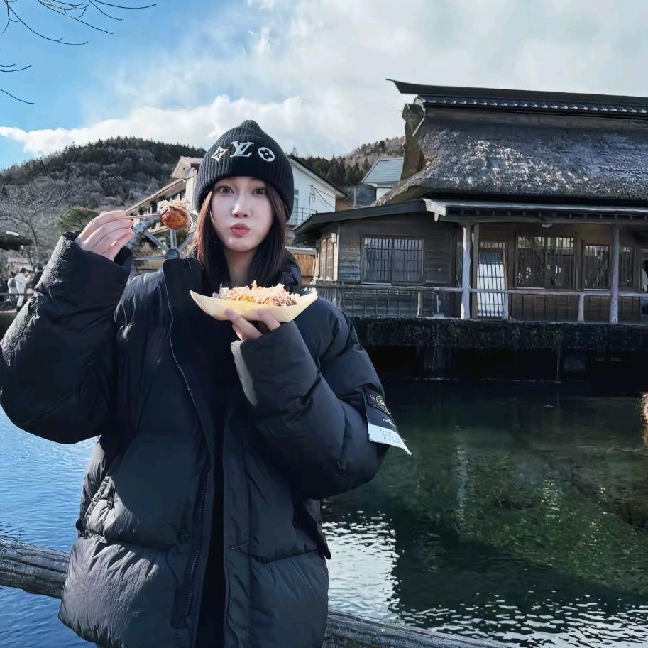 不理理～〈现货女装〉