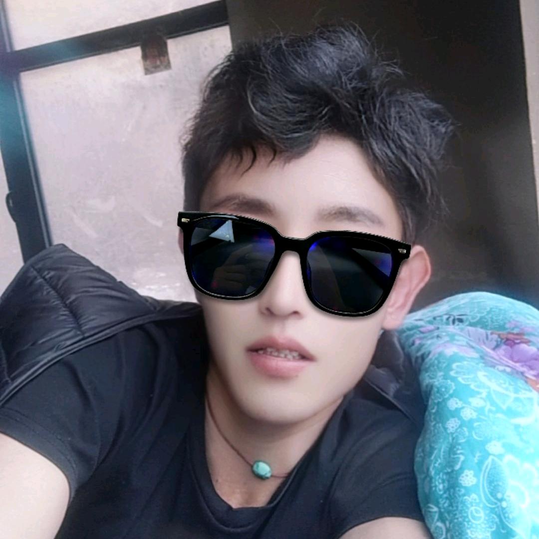 🍀宝藏男儿🍁