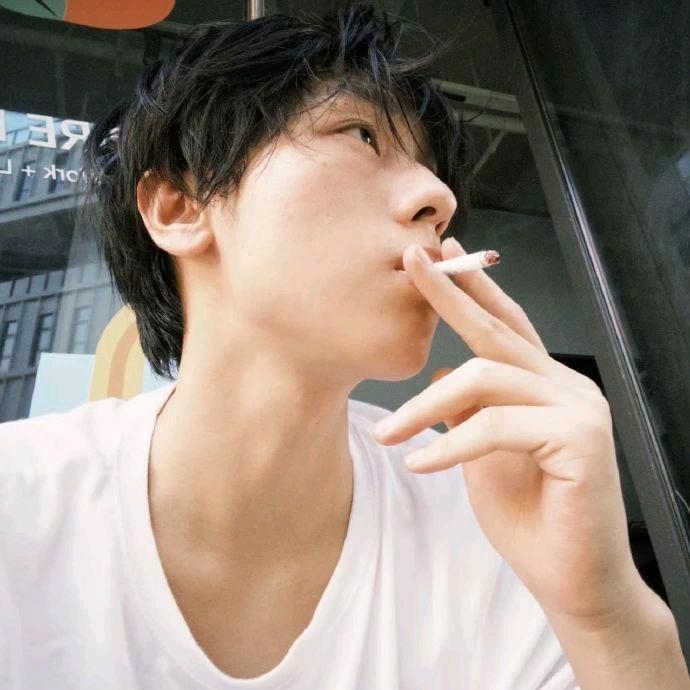 给黑人卖美白面膜